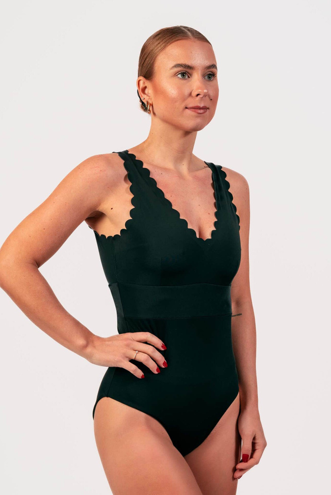 187_62b0276c26-bara-sexy-black